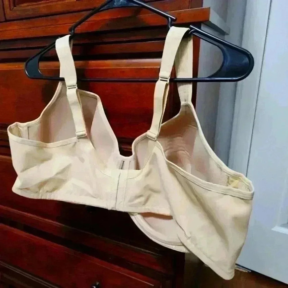 Cacique NWT padded tan colored bra size 50C - Picture 5 of 5